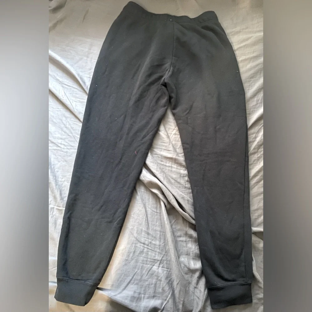 Nike Sweatpants - Picture 2 of 2